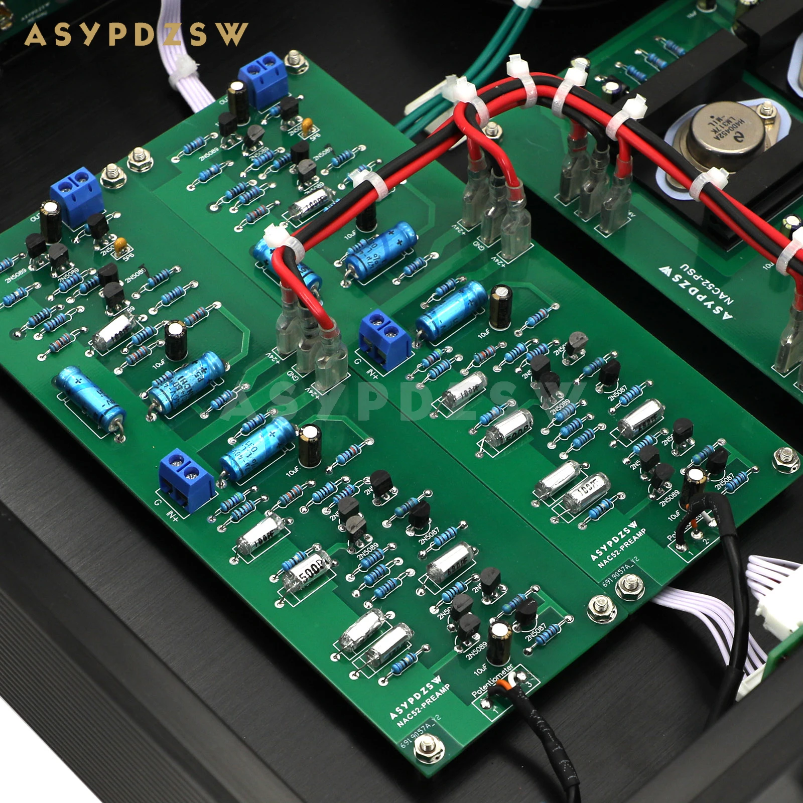Флагманский базовый предусилитель HIIFI NAC-52 на схеме предусилителя NAIM NAC52 с 4