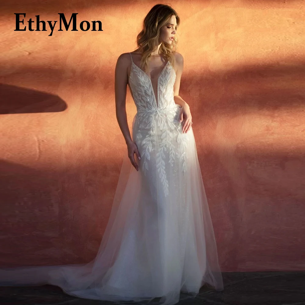

Ethymon Charming Deep V-Neck Court Train Appliques Wedding DressesTulle For Mariages Trumpet Made To Order Robe De Mariée