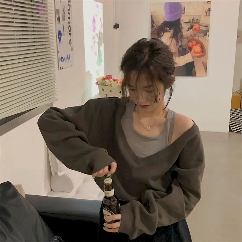 

Y2k Women's T-shirts Long-sleeved Sweet Hot Fake Two-piece Off-shoulder Short Stitching Spring Autumn Sexy Dancing Top T-shirt