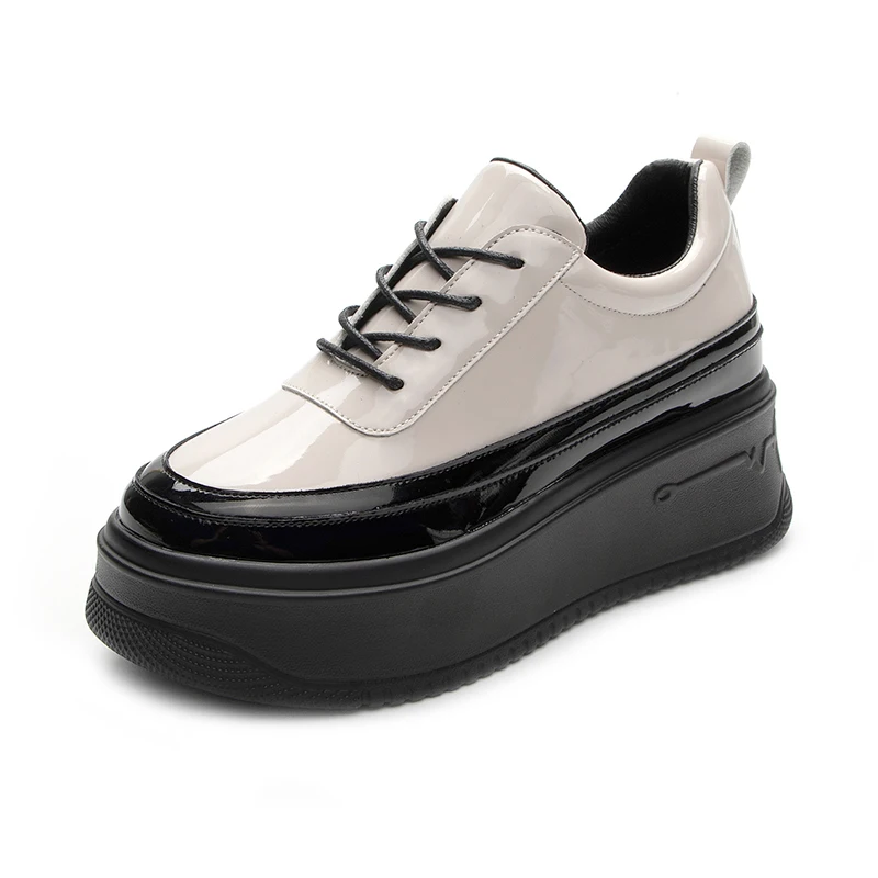 Designer Casual Sneakers Women Trends 2023 Chunky Platform Sports Shoes Ladies High Heels Chic Elegant Shoe Flats Thick Bottom