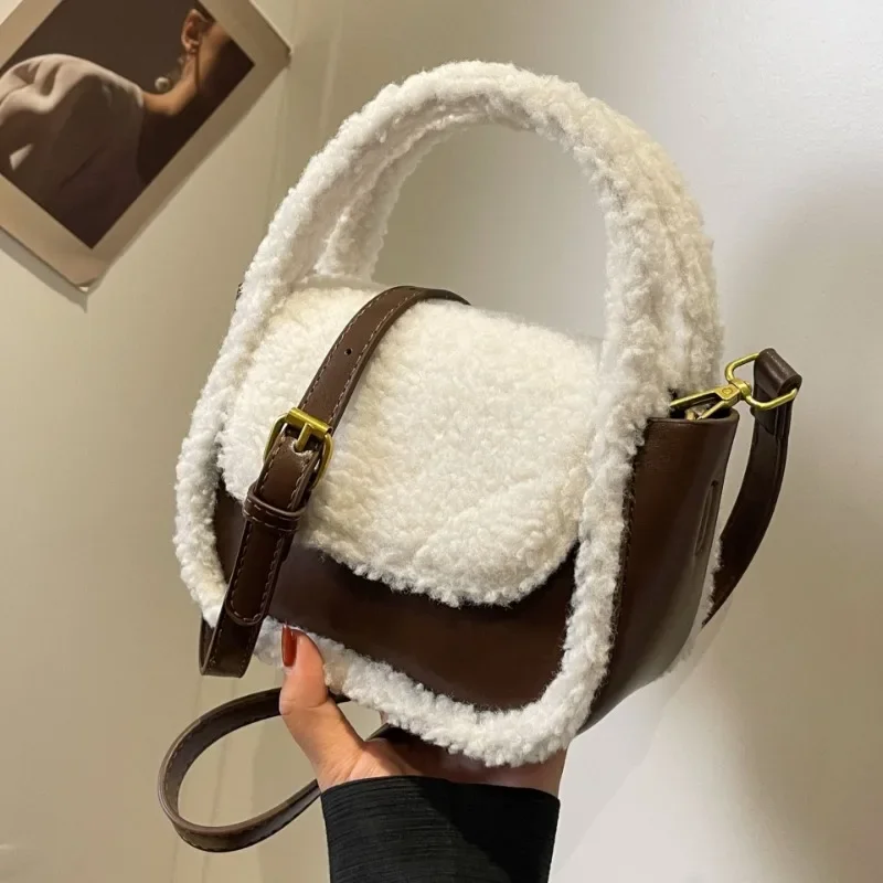 

Autumn Winter 2023 New Plush Bag Women Fashion Retro Korean Small Square Handbags Versatile INS One Shoulder Crossbody Bags