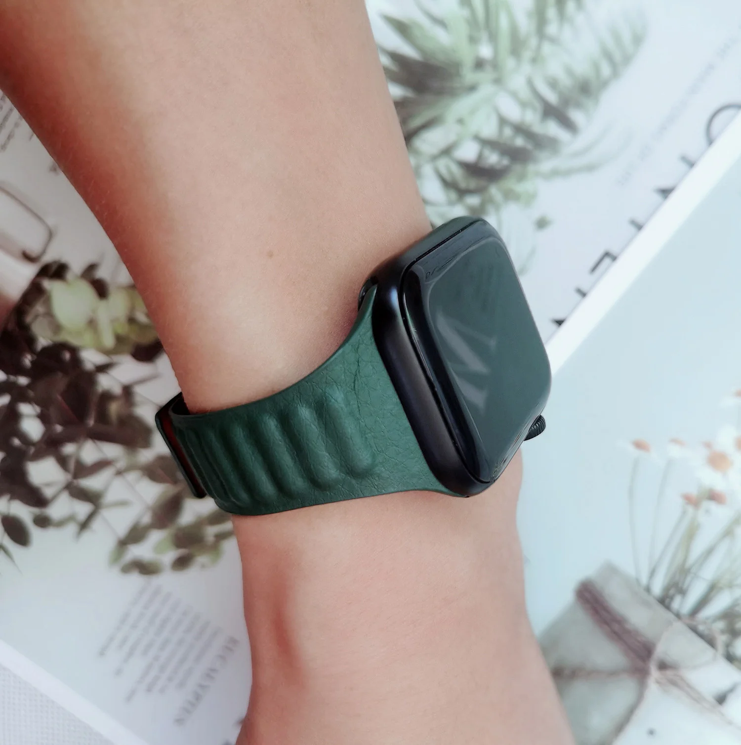 Ремешок кожаный для Apple Watch Band 7 6 SE 40 44 мм роскошный тонкий магнитный браслет IWatch 41