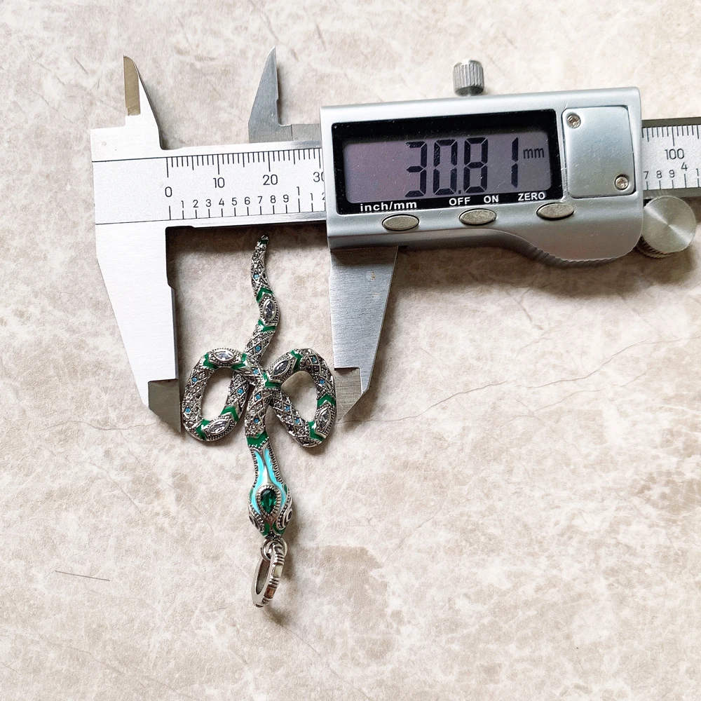 Женская Весенняя подвеска в виде зеленой змеи из серебра 925 пробы