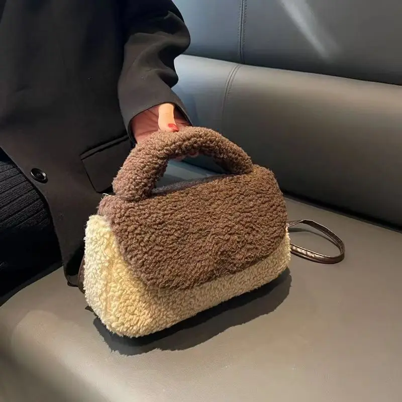 2022 New Fashion soft winter lady crossbody bag women Handbags for Women Plush Female Casual Tote Bag