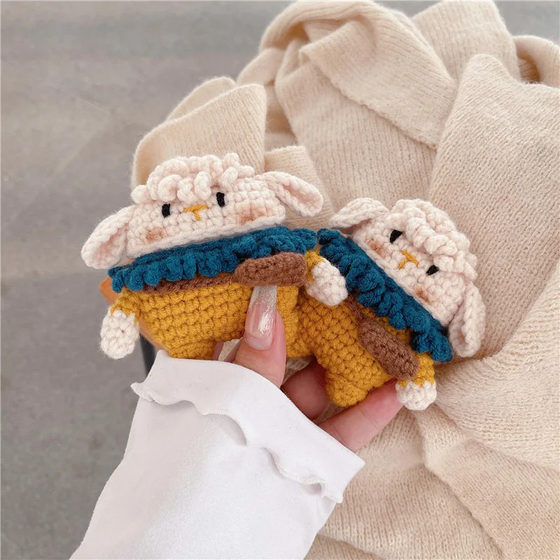 

1pcs. Knitted Backpack Lamb Apple Bluetooth Headphones AirPods case Suitable for pro1/ 2/3 generation soft shell cute