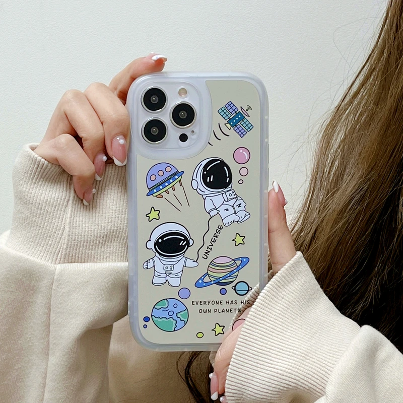 

Cute Cartoon Space Astronaut Mirror Phone Case For iPhone 11 12 13 Pro Xs Max X X 7 8 Plus Case Shockproof Soft TPU Cover