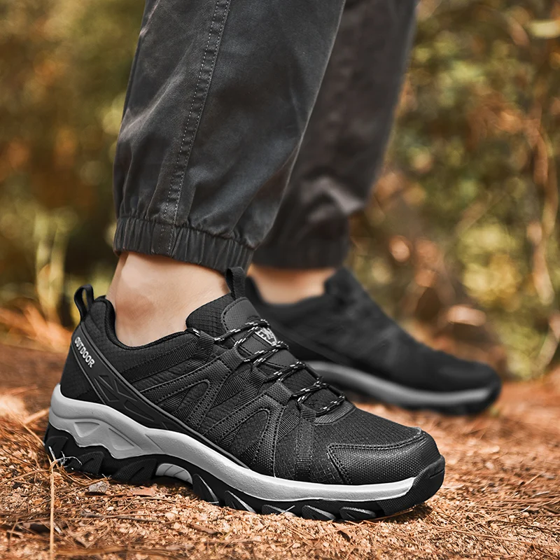 R. Xjian New Low Top Men's Outdoor Walking BreathableAnd Comfortable Sports Leisure Wear Resistant Motorcycle Climbing Shoes