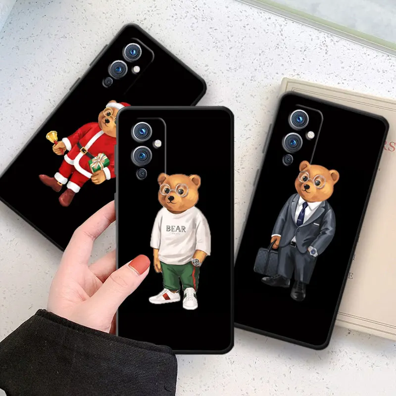 

Fashion Hot Cartoon Bear Phone Case For OnePlus 10 9 RT R 8 7 6 T Pro 5G Nord 2 N10 N100 CE CE2 N20 N200 Black Cover