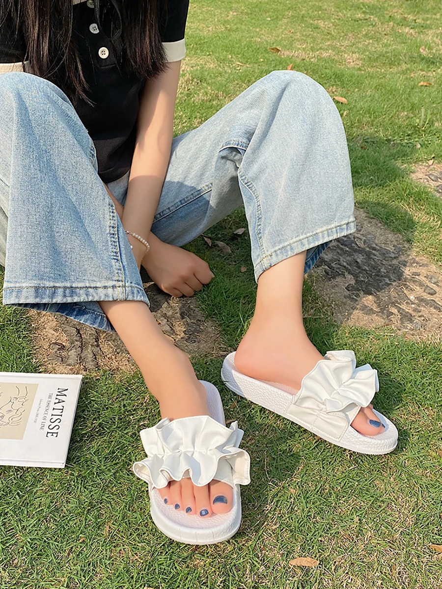 

Женские шлепанцы из ПУ кожи, на резиновой подошве