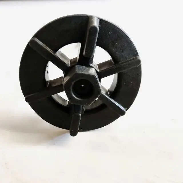 Автомобильные запчасти резервная гайка блокировки колеса OE номер 3105011U1510 для