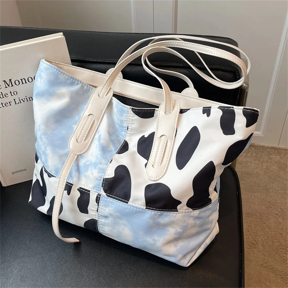 

Contrast color splicing net red fashion bag new summer single shoulder women's bag portable large capacity Tote Bag