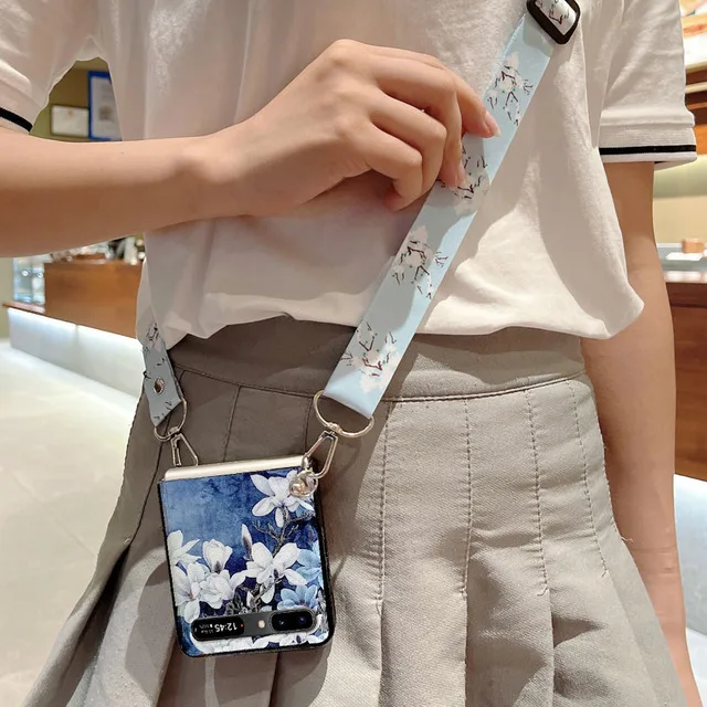 

Necklace Lanyard Phone Case For Samsung Galaxy Z Flip ZFlip 4G 5G Cover Glitter Bling Flowers Strap Cord Chain Corssboby Shell