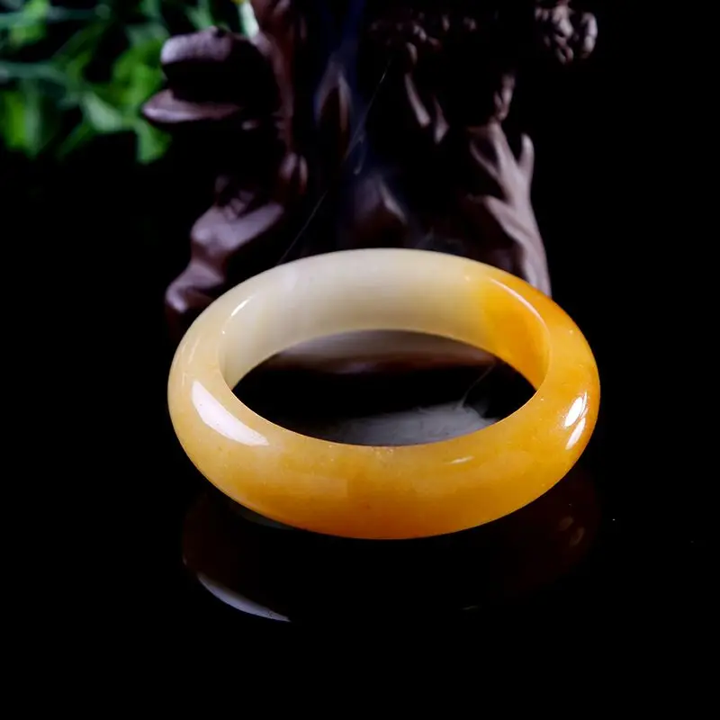 Ледяной тип желтый лонгю плавающий цветок полугорный и полуводный лед через