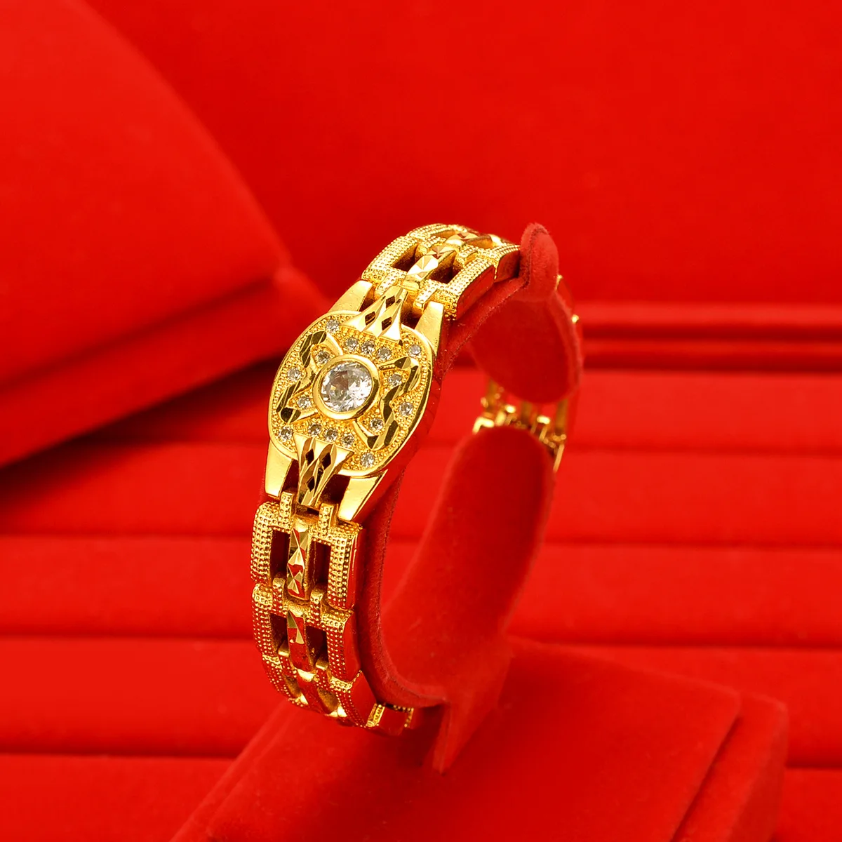 Браслет из золота 925 пробы с бриллиантами