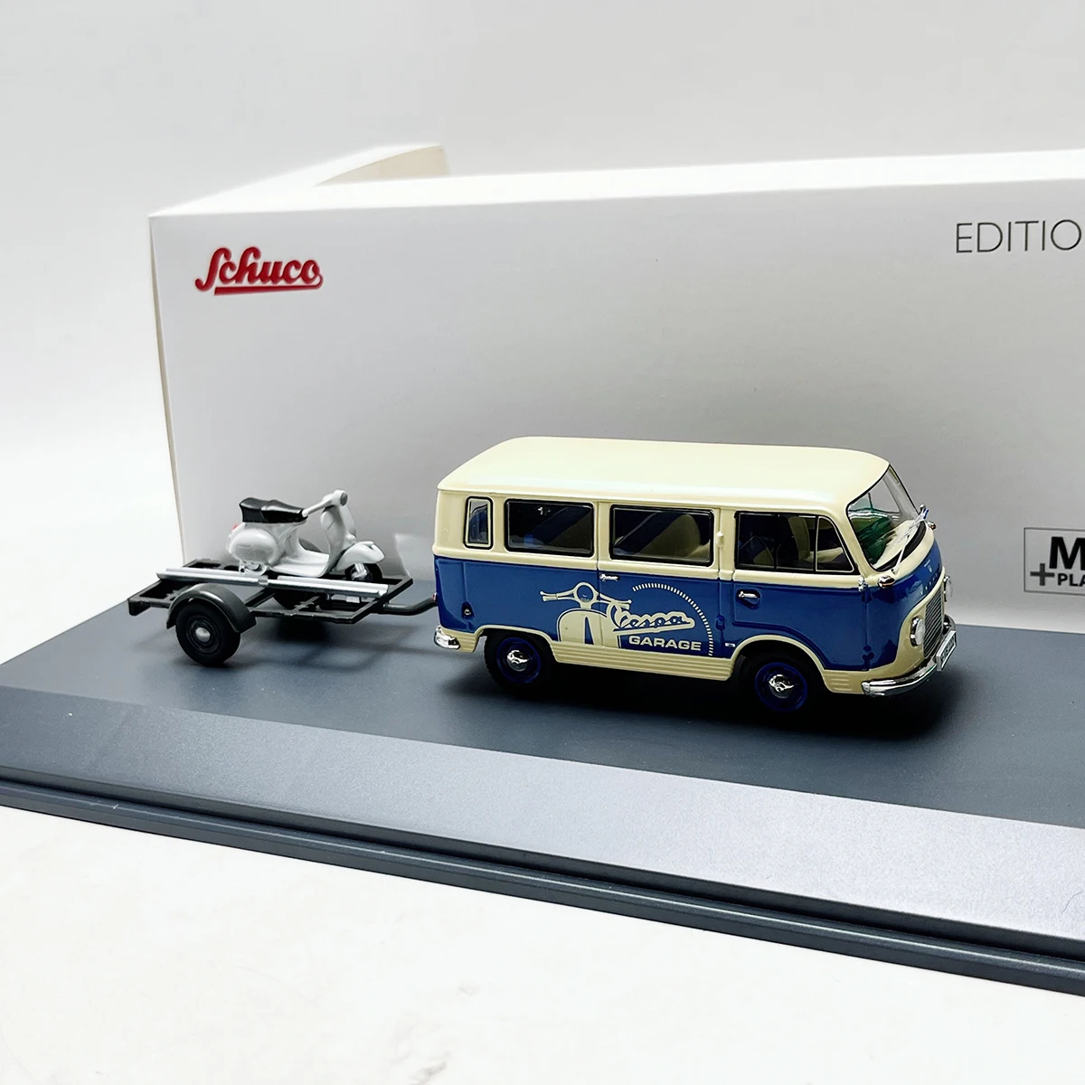 Фото Модель автобуса Ford FK 1000 1953 года Schuco, масштаб 1:43, литой сплав, классика, ностальгия, подарки для взрослых, сувенир, статическая модель для демонстрации №2
