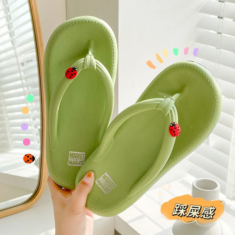 2022 New Herringbone Flip Flops Women's Summer Outdoor Street Beach Excrement Feeling Cool Fashion And Leisure