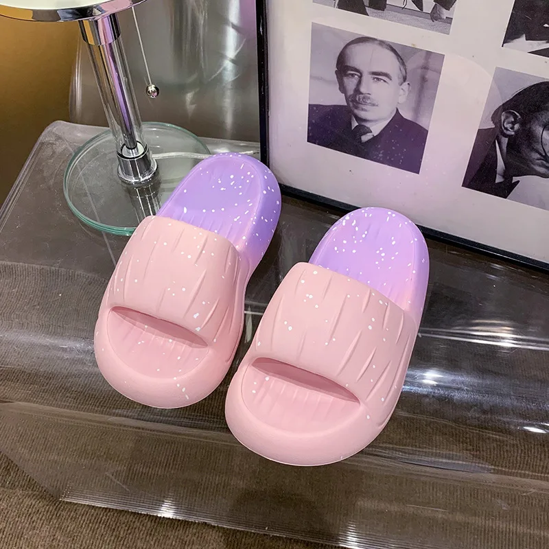 2023 Girls' Atmosphere Home Slippers Women's Summer  Rainbow Gradient EVA Comfortable Non slip Bathroom Slippers