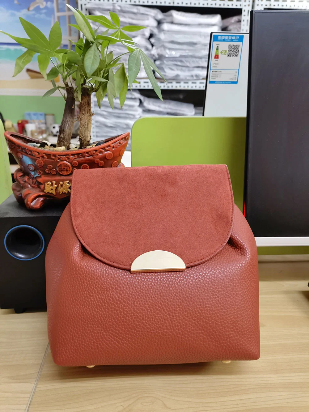 

France Designer Bucket Bags for Women Messenger Female Chain Purses and Handbag Shoulder Handbags High Quality