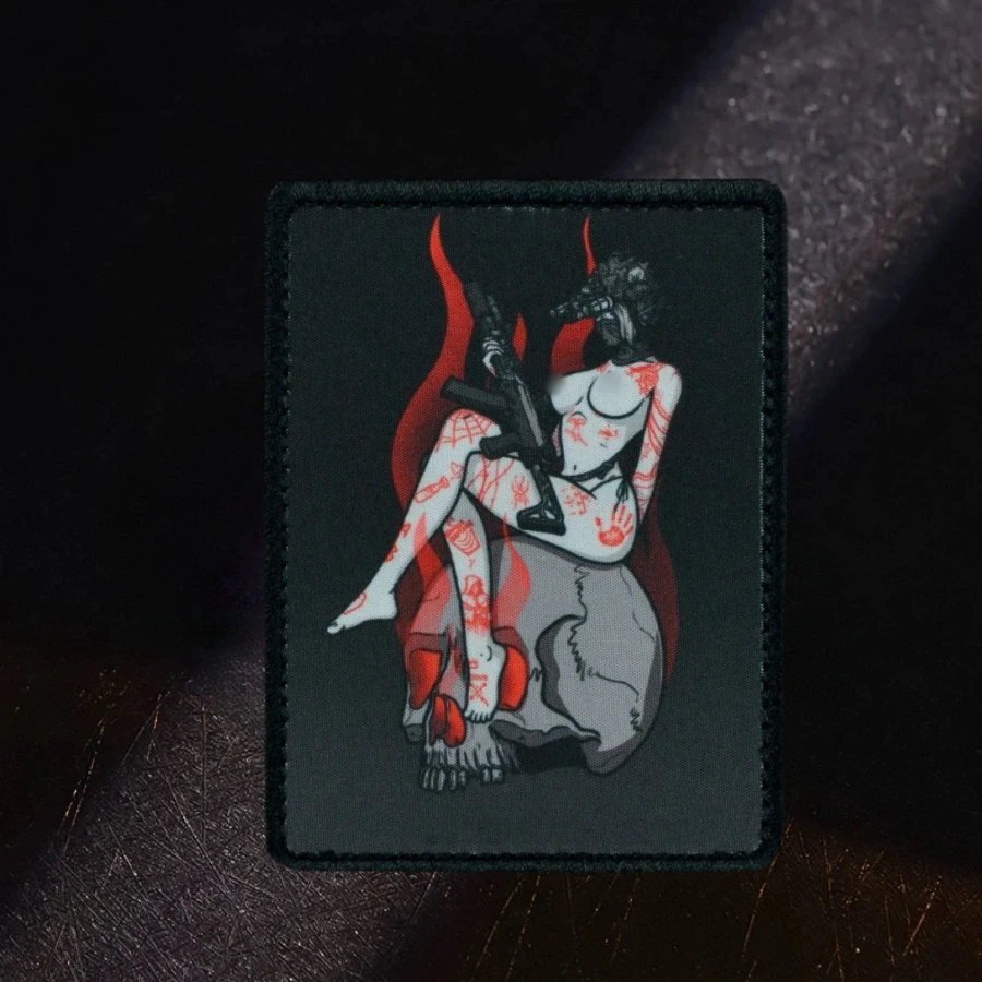 Компас сексуальная красота моральный значок Охотники оружия тактические