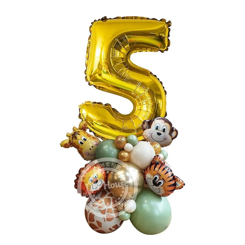 

Башня воздушных шаров с дикими животными для сафари