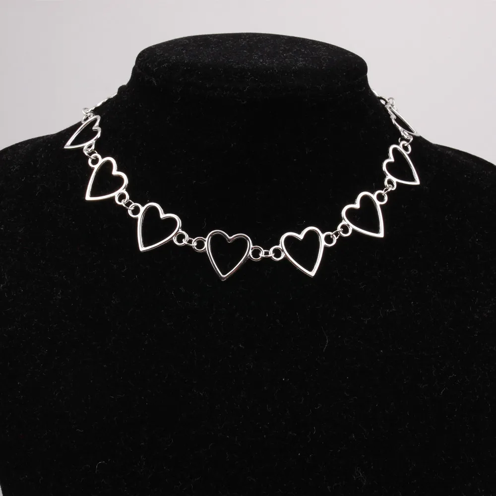 

2022 Independent Gothic Metal Hollow Connecting Heart Neck Chain Collar Necklace Women's Aesthetic Jewelry Jewelry
