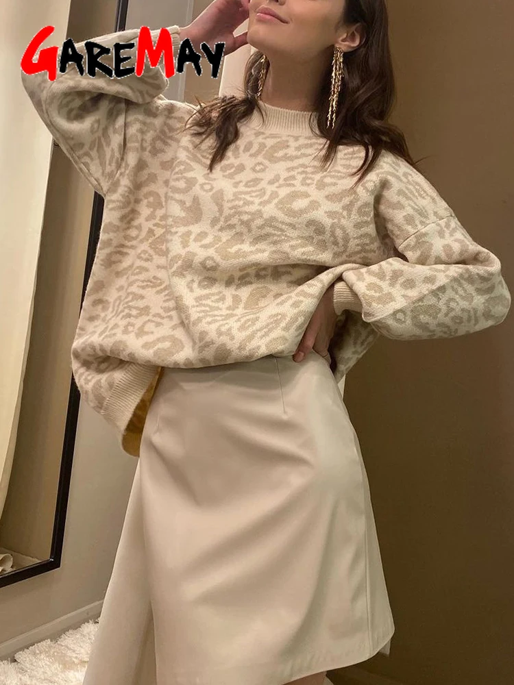 Свитер женский трикотажный с леопардовым принтом и высоким воротом - купить по