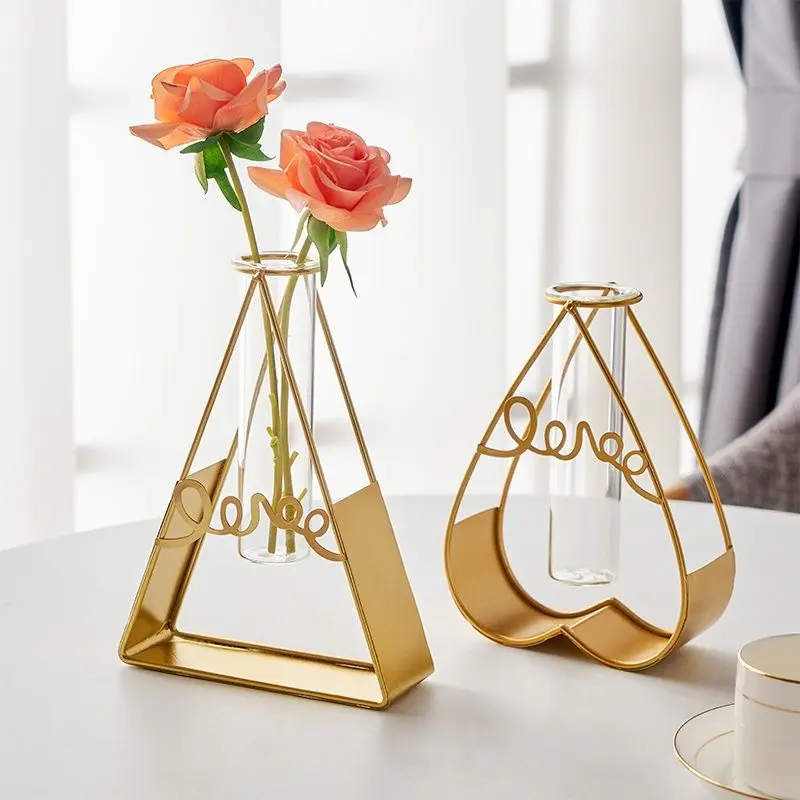 

Modern Nordic Creative Hydroponic Vase Flower Arrangement Living Room Desktop Coffee Table TV Cabinet Golden Iron Dry Flower Pot