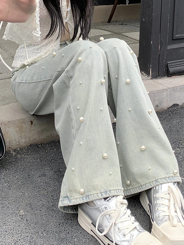 Рисунок 6 - Джинсы с бисером женские модные