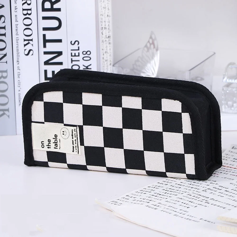 

Шахматный тканевый пенал