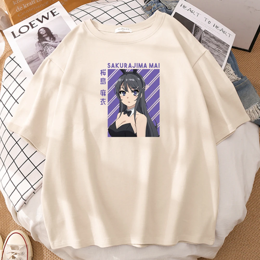 

Японская Новая женская футболка с принтом сакуражима МАИ, Популярные Аниме футболки, одежда для манги, эстетические топы с круглым вырезом, ...