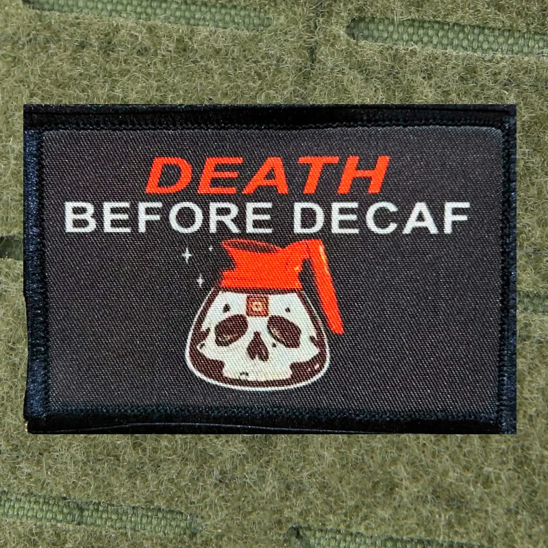 Наклейки на моральный дух в виде черепа Death Before Decaf