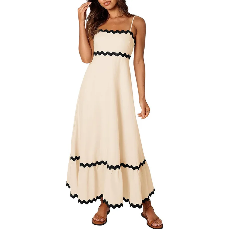 Весеннее женское платье средней длины с кулиской и лоскутной длинной юбкой