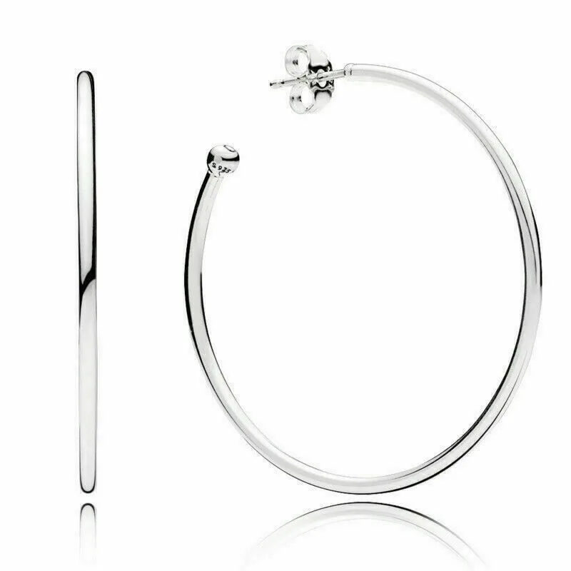 

Женские круглые серьги-гвоздики из серебра 925 пробы