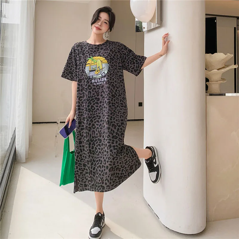 

Женское Хлопковое платье с разрезом, повседневное Свободное длинное платье макси в Корейском стиле с коротким рукавом и леопардовым принто...