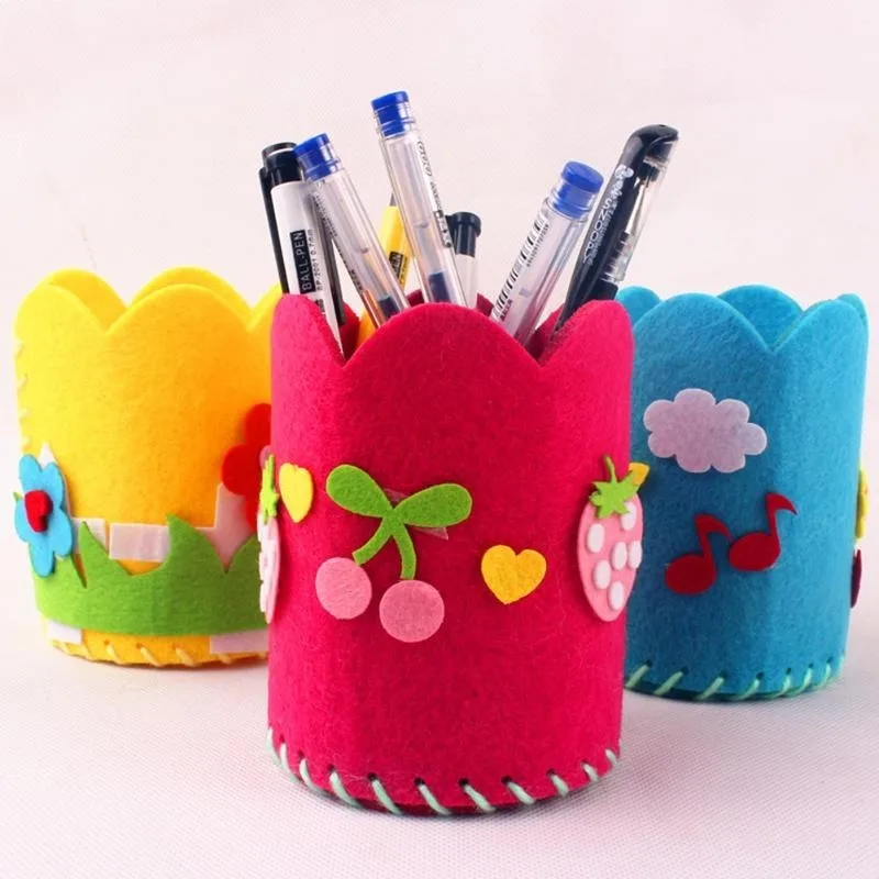 

Cute Creative Handmade Pen Container DIY Pencil Holder Kids Craft Toy Kits