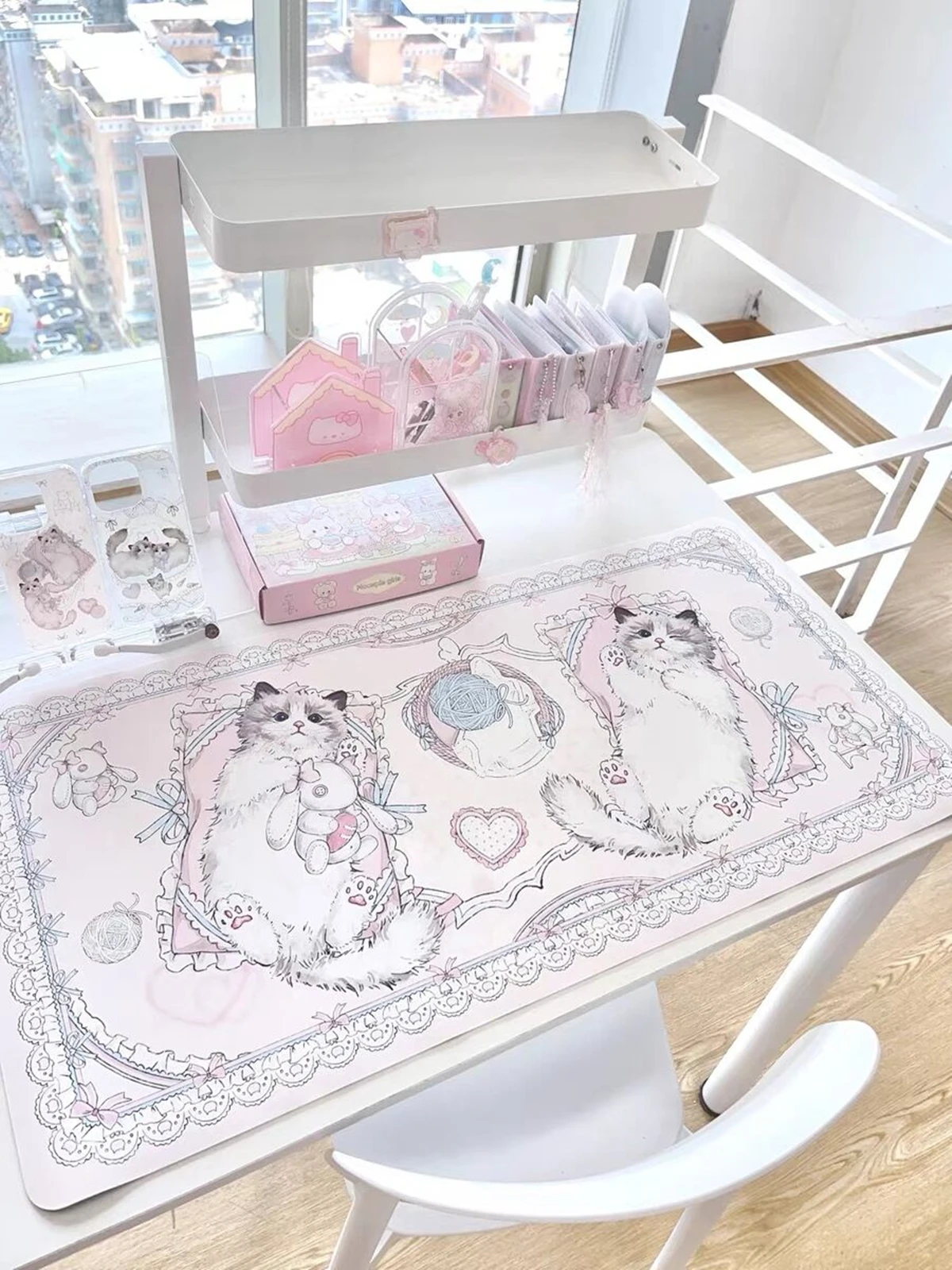 Розовый большой игровой коврик для мыши и компьютерной с милым котом