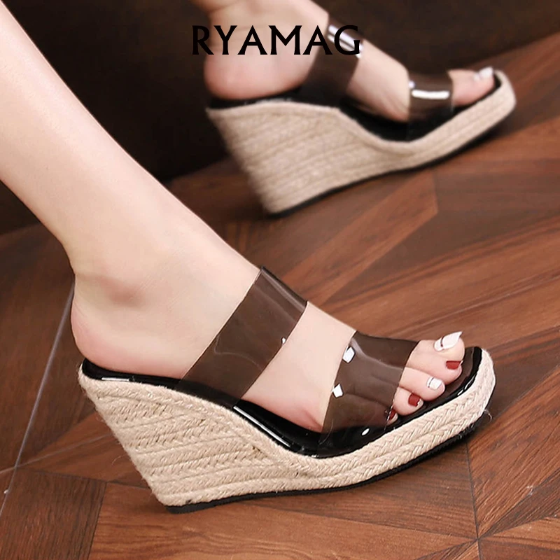 

Шлепанцы RYAMAG женские на танкетке, сандалии из ПВХ, эспадрильи на толстой высокой подошве, шлепанцы, большие размеры 44 45 46, на лето