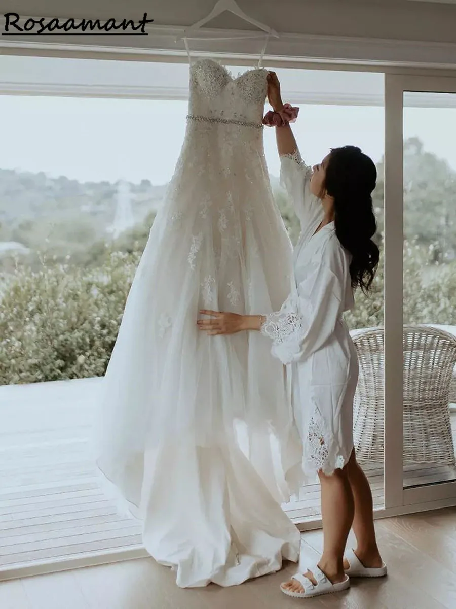 

Bohemian Spaghetti Straps Wedding Dresses With Lace Applique Romantic Vestidos De Boda Modest Bride Robe Vintage Bridal Gown