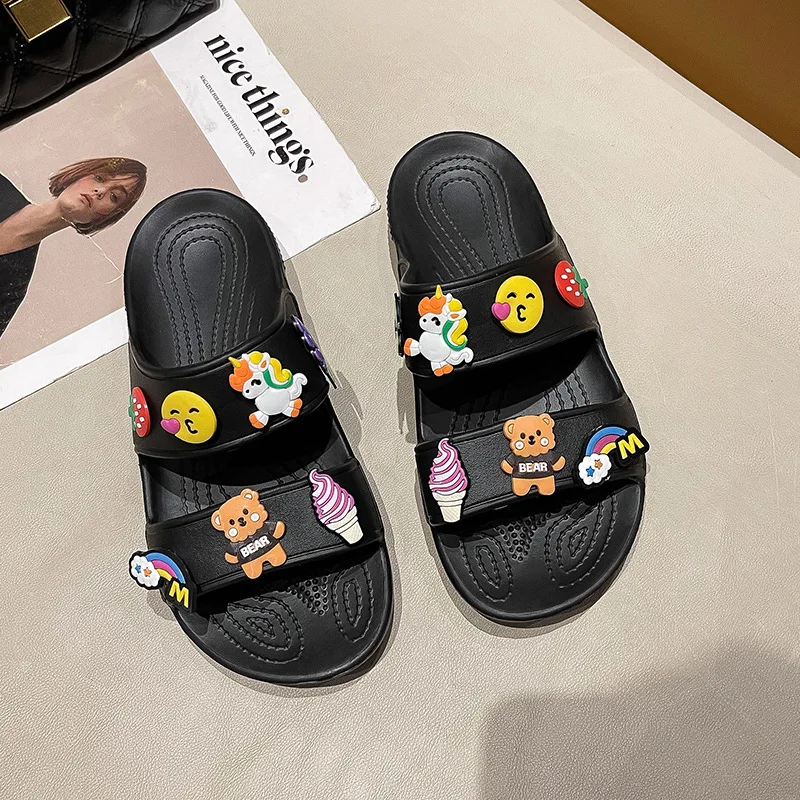 

2022 Summer Women Slippers Fashion Trend Cute Cartoon Sandals Light Comfortable Non-Slip Beach Shoes Zapatillas De Casa