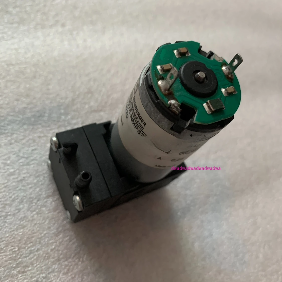 Мембранный насос KNF DC 24 В Всасывающий PM19078-NMP830 Биохимический Ullitledu