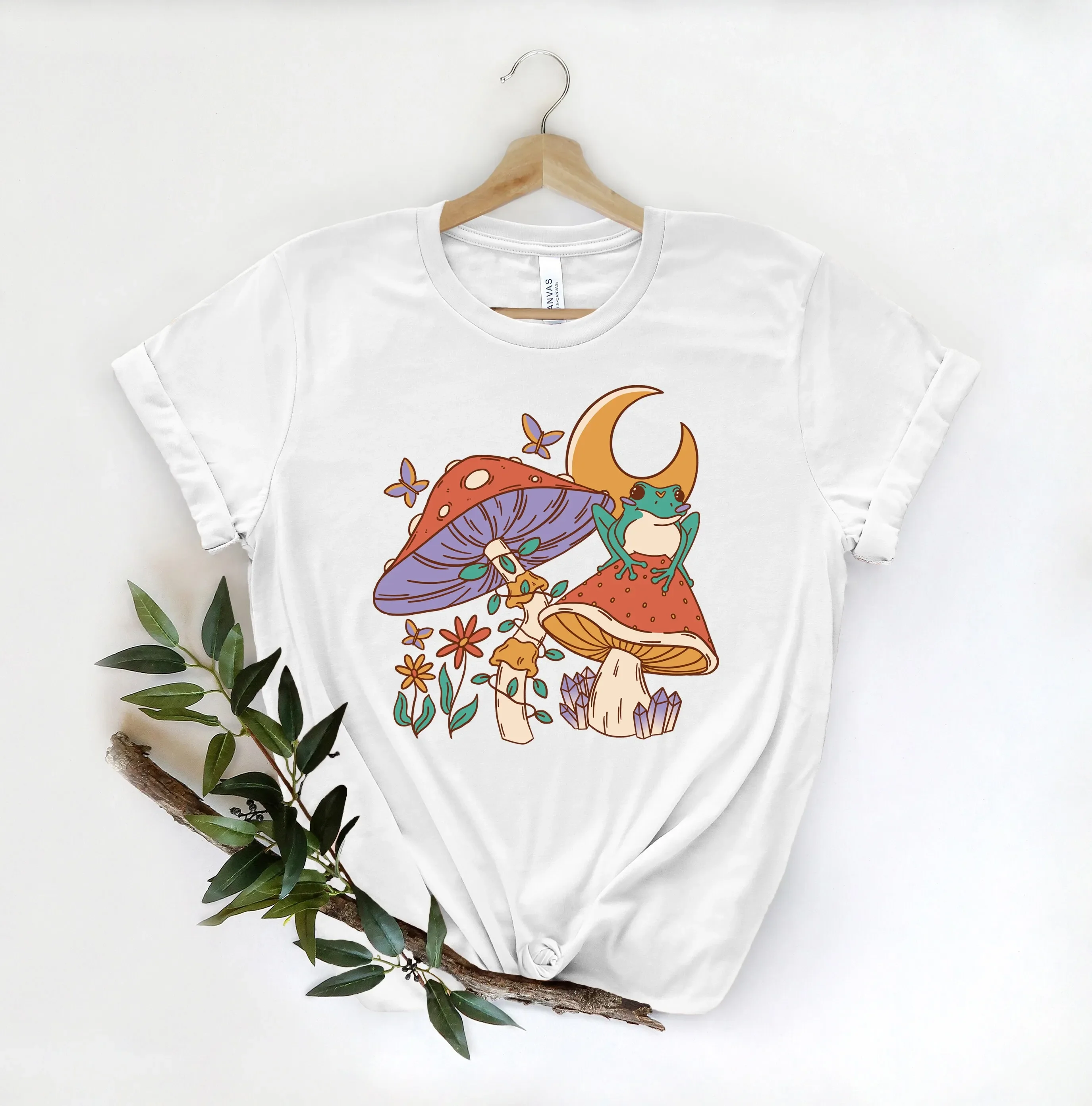 Футболка с цветочным грибом лягушка луна мистическое и женское забавное