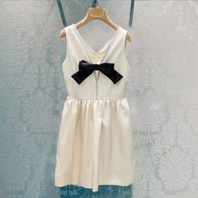 

22 Fashion Classic 22 luxury Designer Summer New Heavy Industry Diamond Studded Suspender Dress Bowknot Princess Baby Dress