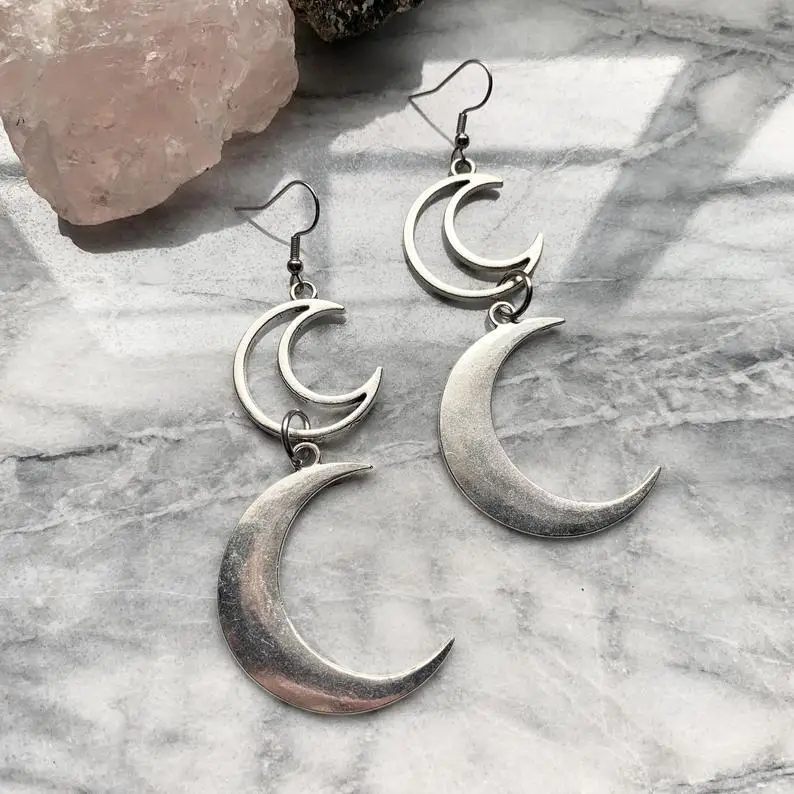 

New Products Hot Selling Fashion Trend Jewelry Creative Design Hollow Moon Pendant Earring Jewelry