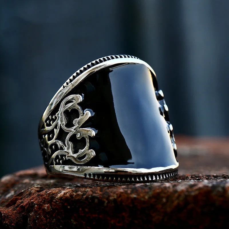 

Hot Rings For Men Black Hand Painted Rings Embossed Pattern Rings Stranger Things Men Jewelry Fashion Wedding Jewelry Wholesale