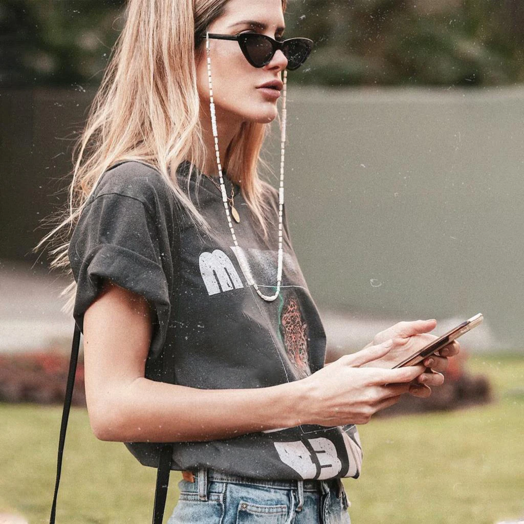 

Футболка женская летняя с рисунком пиратского хиппи кота и круглым вырезом