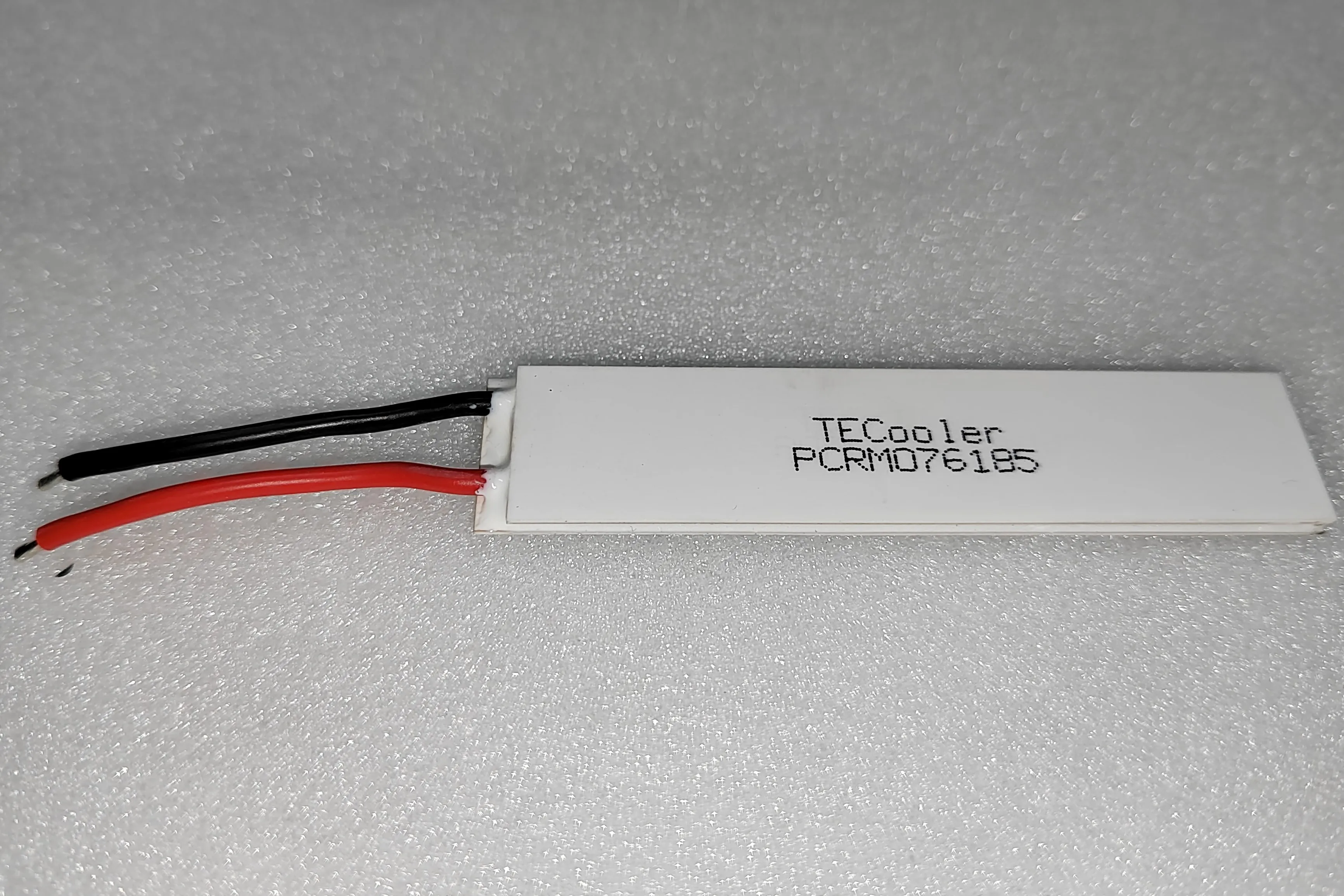 

Strip High Power Semiconductor Cooler Biomedical Industry High Reliability Peltier