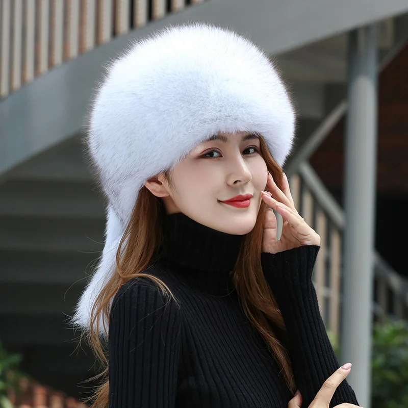 Рисунок 5 - Женская зимняя Пушистая Шапка с