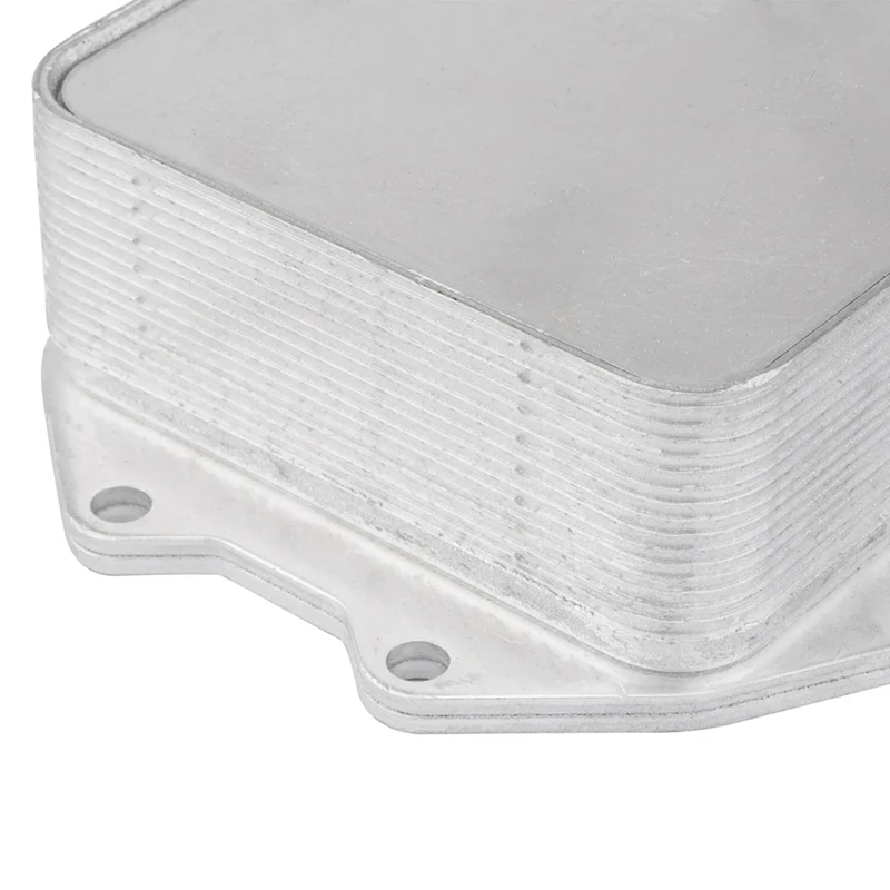 Масляный радиатор двигателя 06M117015M для A4 A5 A6 A7 A8 Q7 Q8 Bentley Bentayga VW Touareg 3 0 T