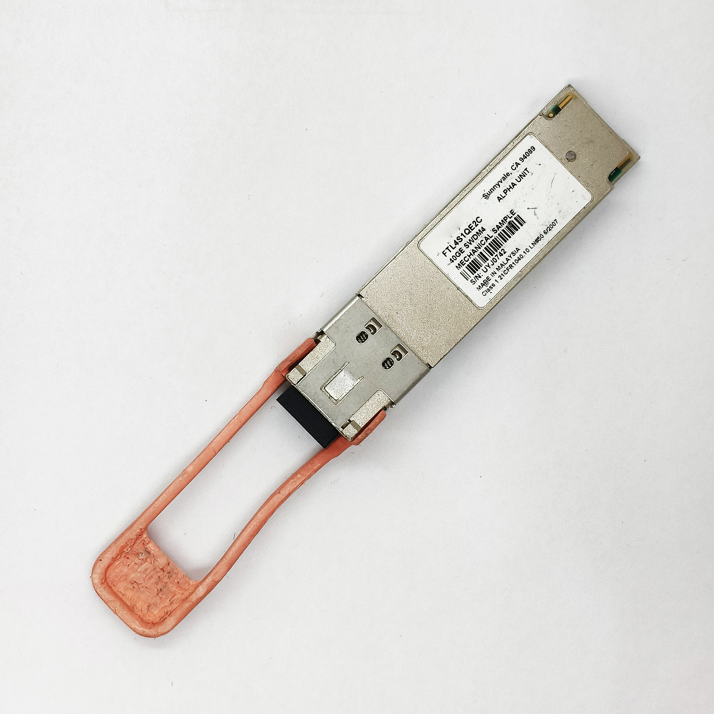 Подлинный для Finisar FTL4S1QE2C Alpha unit 40GE SWDM4 850nm MMF 300m LC QSFP бывший в употреблении
