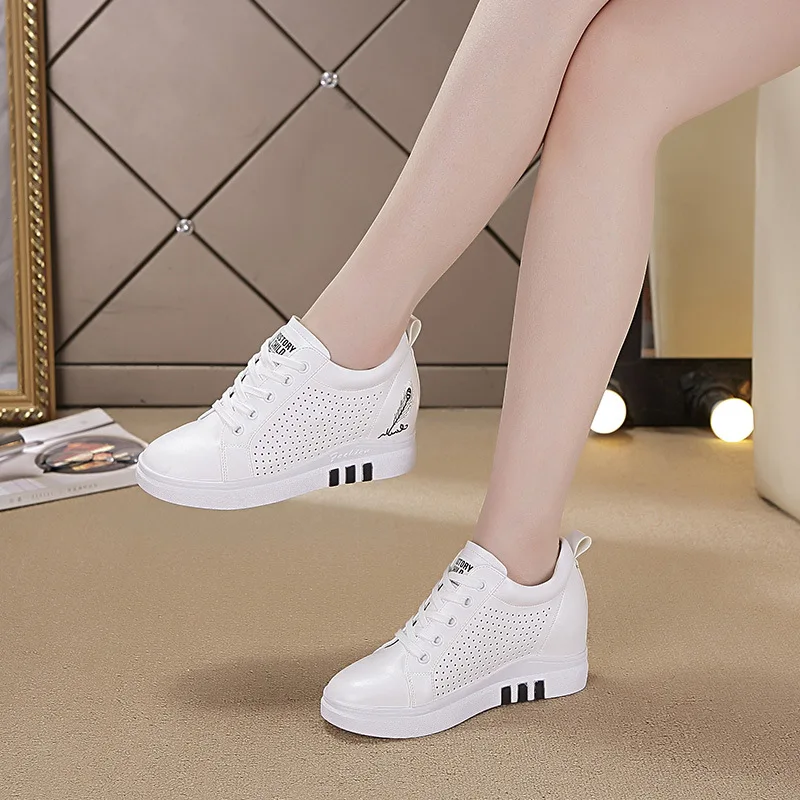 

Женские повседневные кроссовки на танкетке 7 см, женские белые кроссовки, женская спортивная обувь со скрытым увеличением, женские кроссовк...